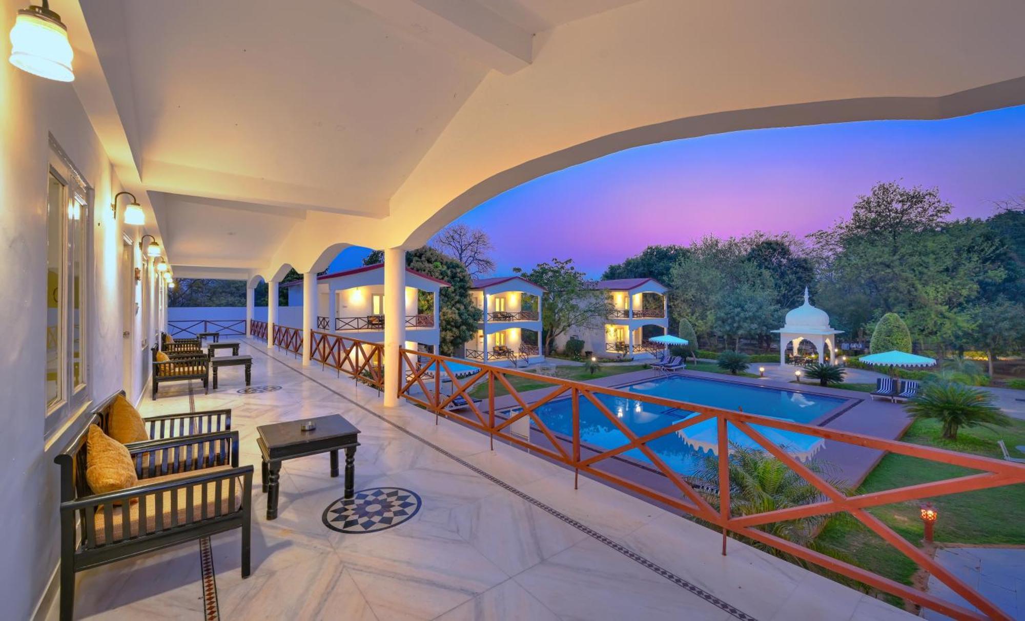 Tiger Den Resort Khilchīpur Exteriör bild